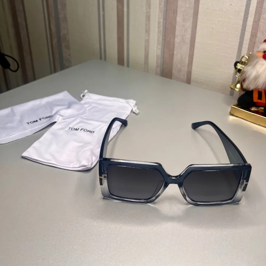 عینک آفتابی