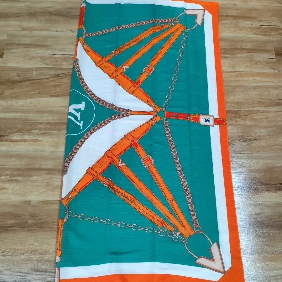 روسری لویی ویتون