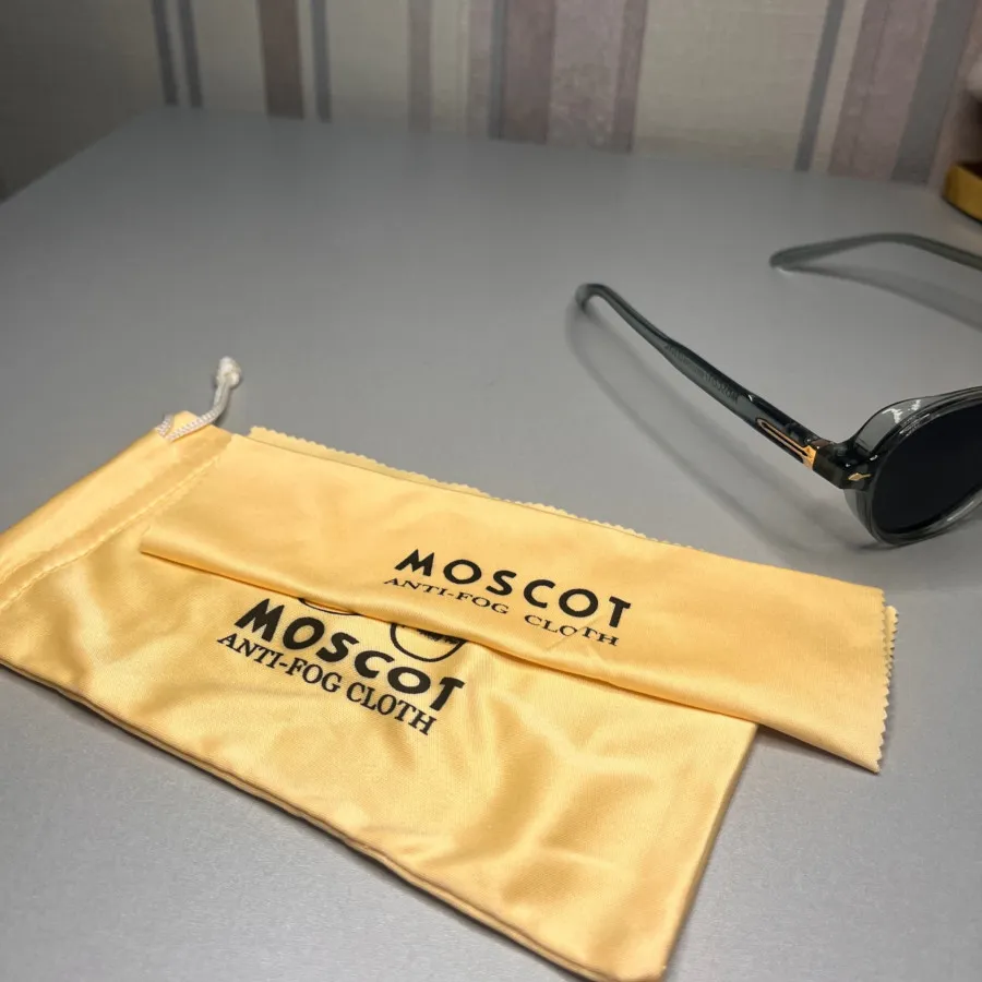 عینک آفتابی