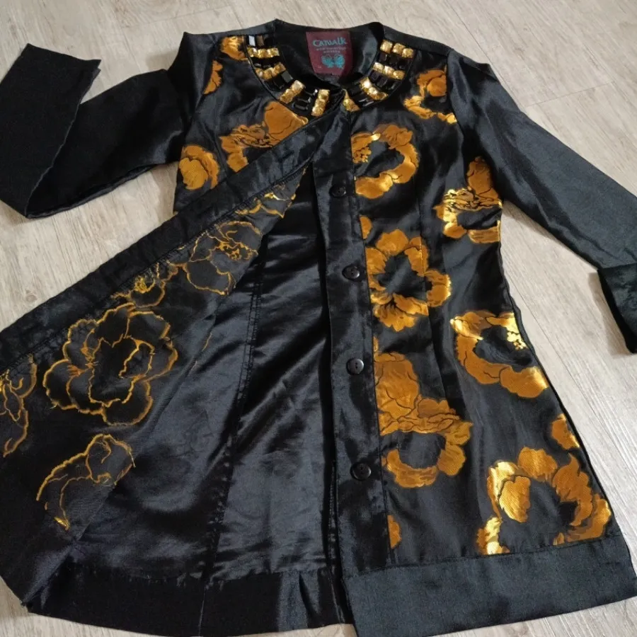 مانتو مزونی