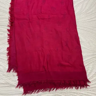 روسری مارک دیور