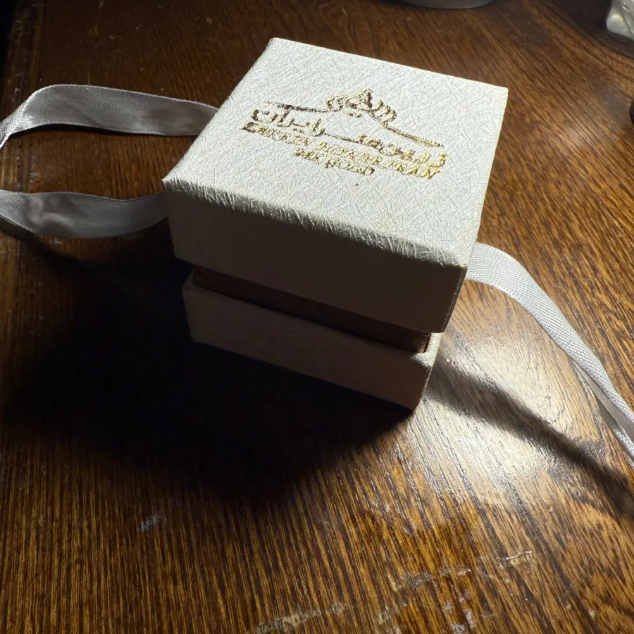 آویز گردنبند