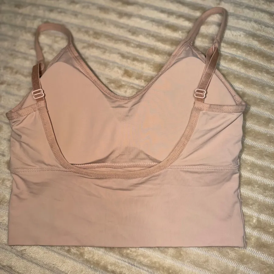 نیم تنه ورزشی