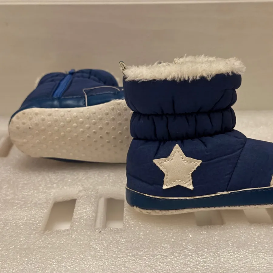 پاپوش بچگانه