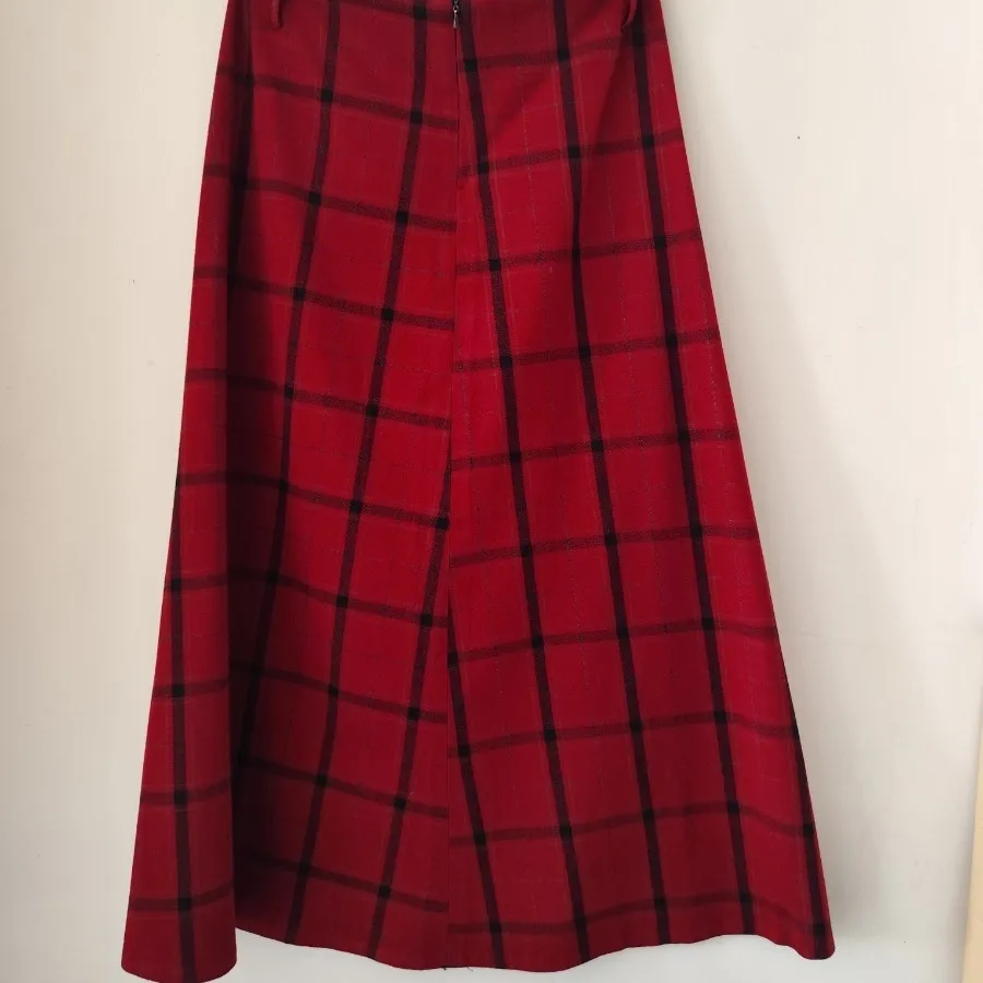 دامن چهارخونه مناسب فصل?