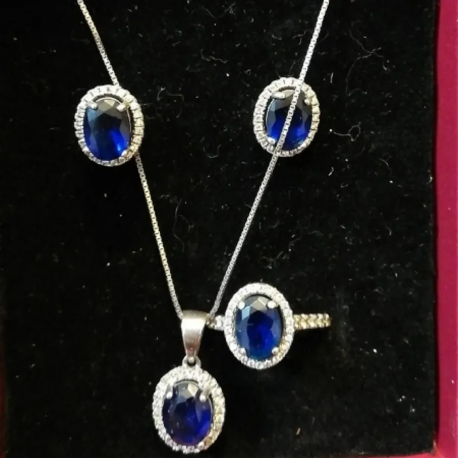 نیم ست نقره یاقوت کبود