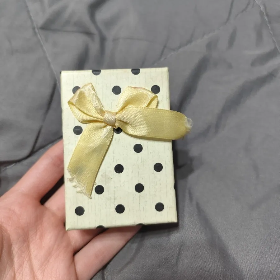 ست دستبند و گردنبند