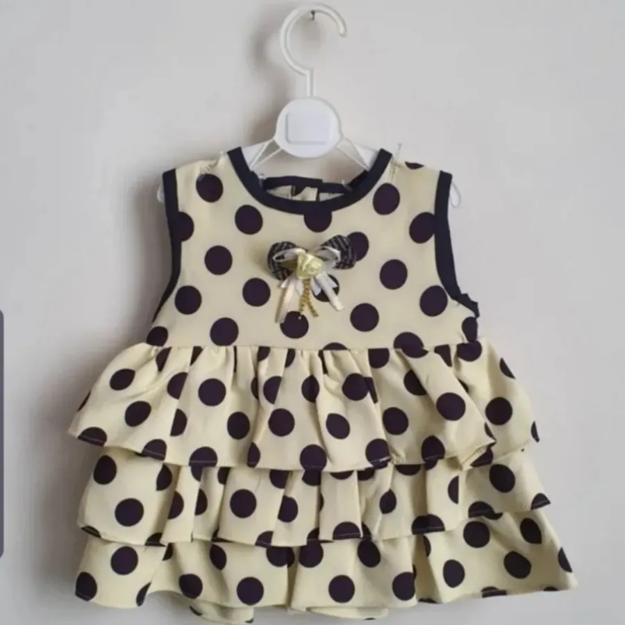 پیراهن نوزادی