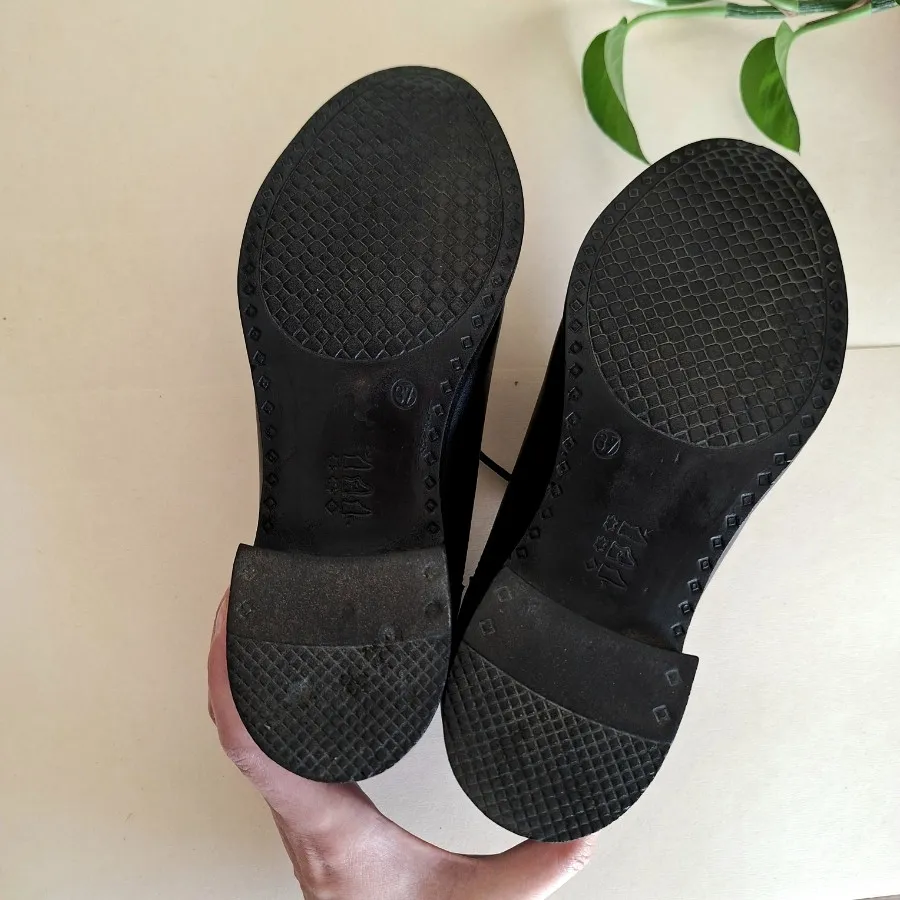 کفش زنانه و دخترانه