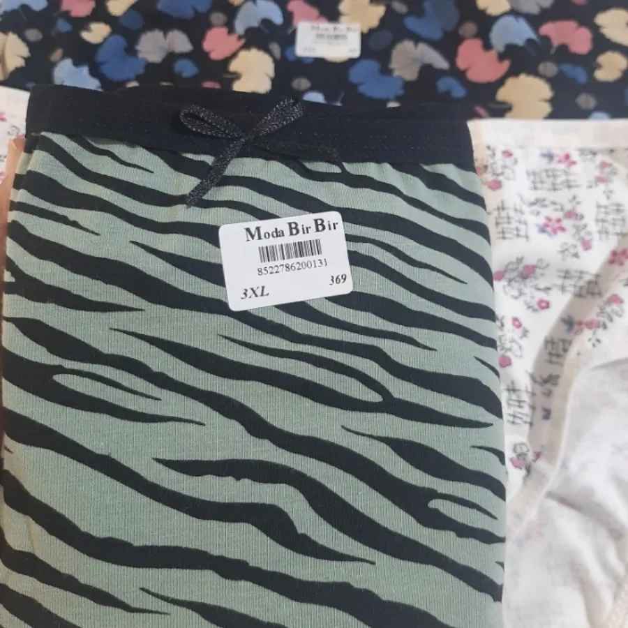 شورت نخی زنانه