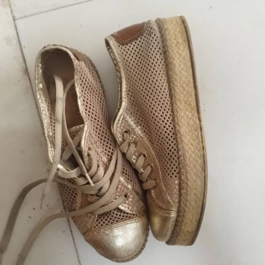 کتونی کوتون اصل طلایی