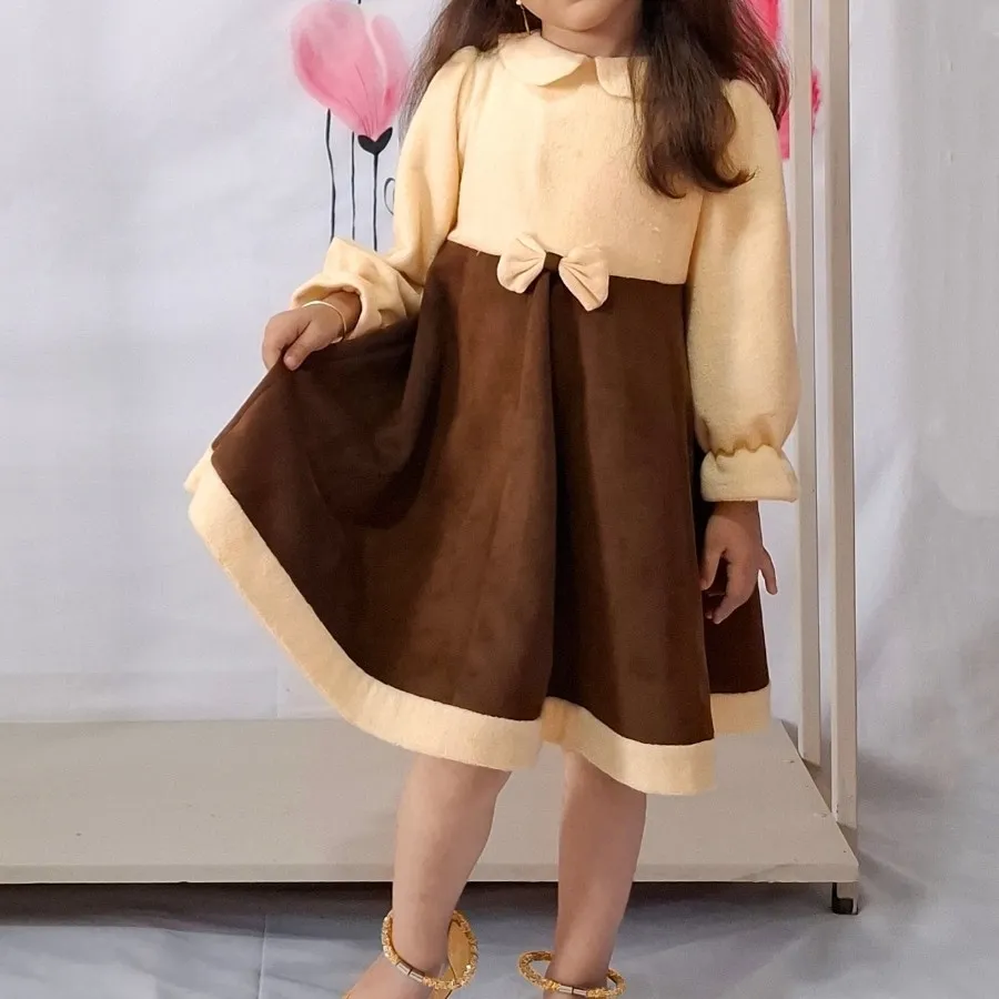 پیراهن دخترانه