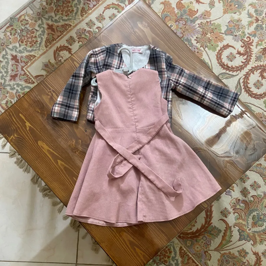 پیراهن دخترانه