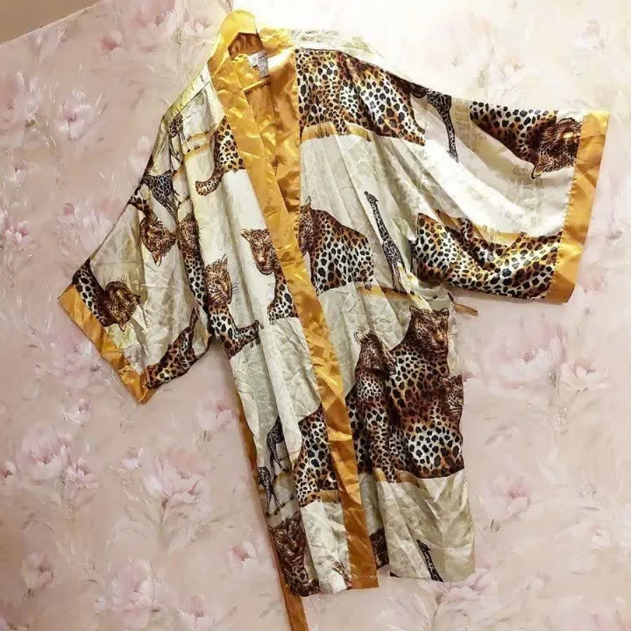 ست زیر و رو ربدوشامبر