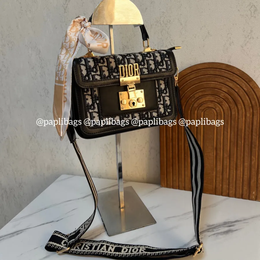 کیف دیور پارچه ای