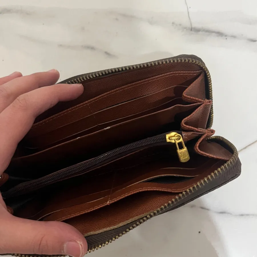 کیف پول لویی ویتون