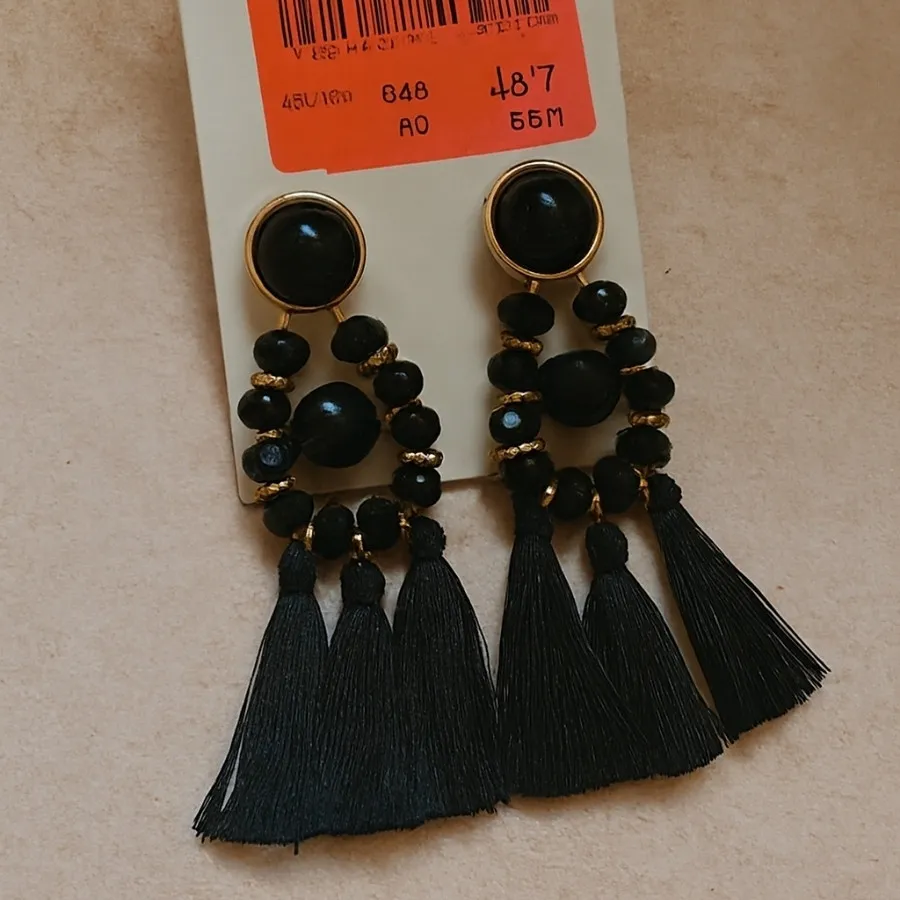 گوشواره ابریشمی مشکی