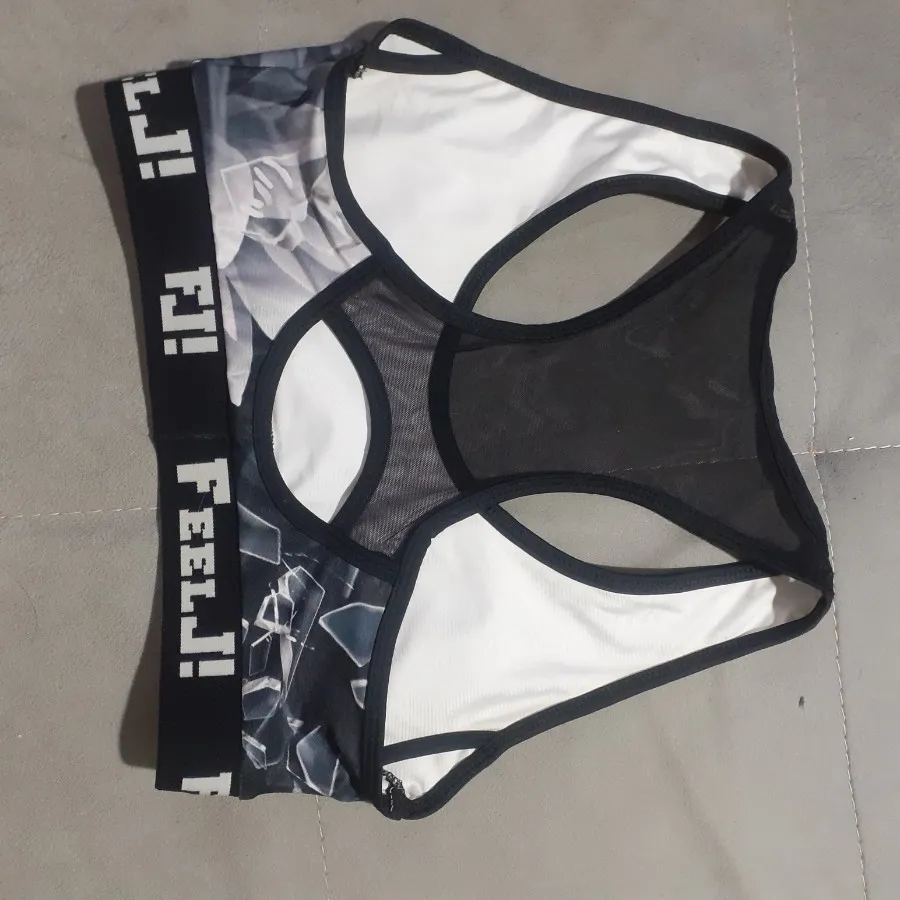 نیم تنه ورزشی وارداتی