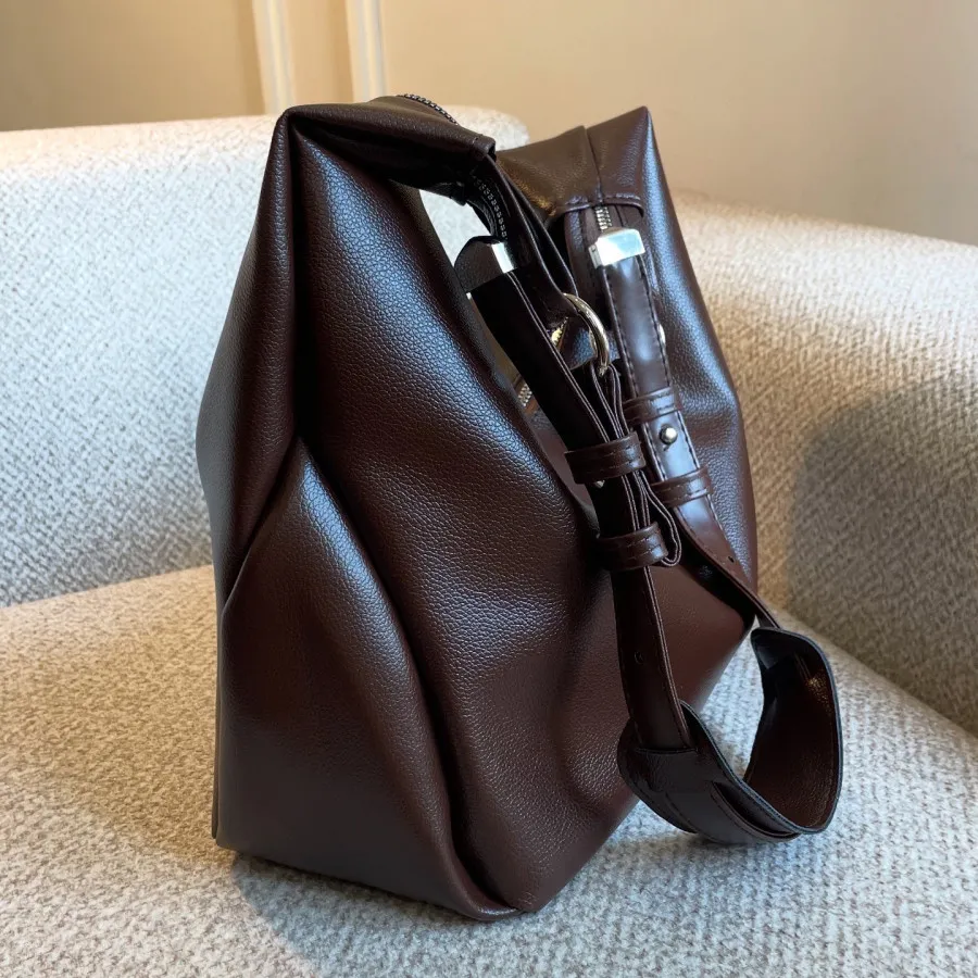 کیف دوشی الیزا