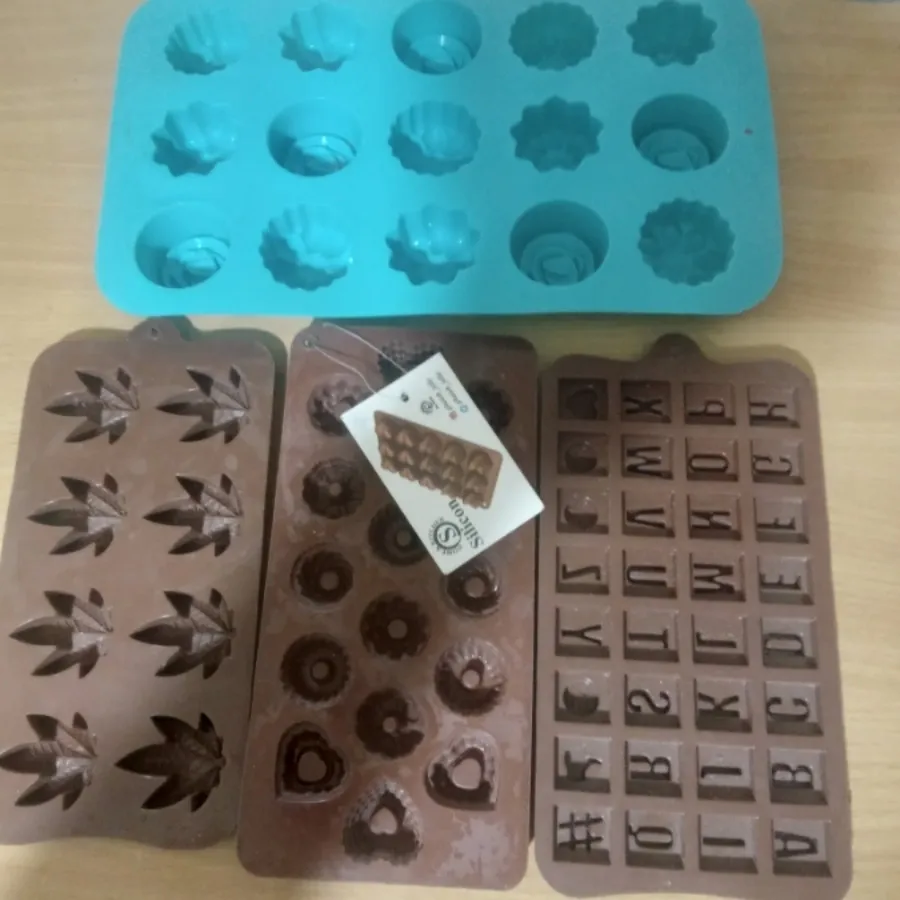 قالب سیلیکونی شیرنی پزی