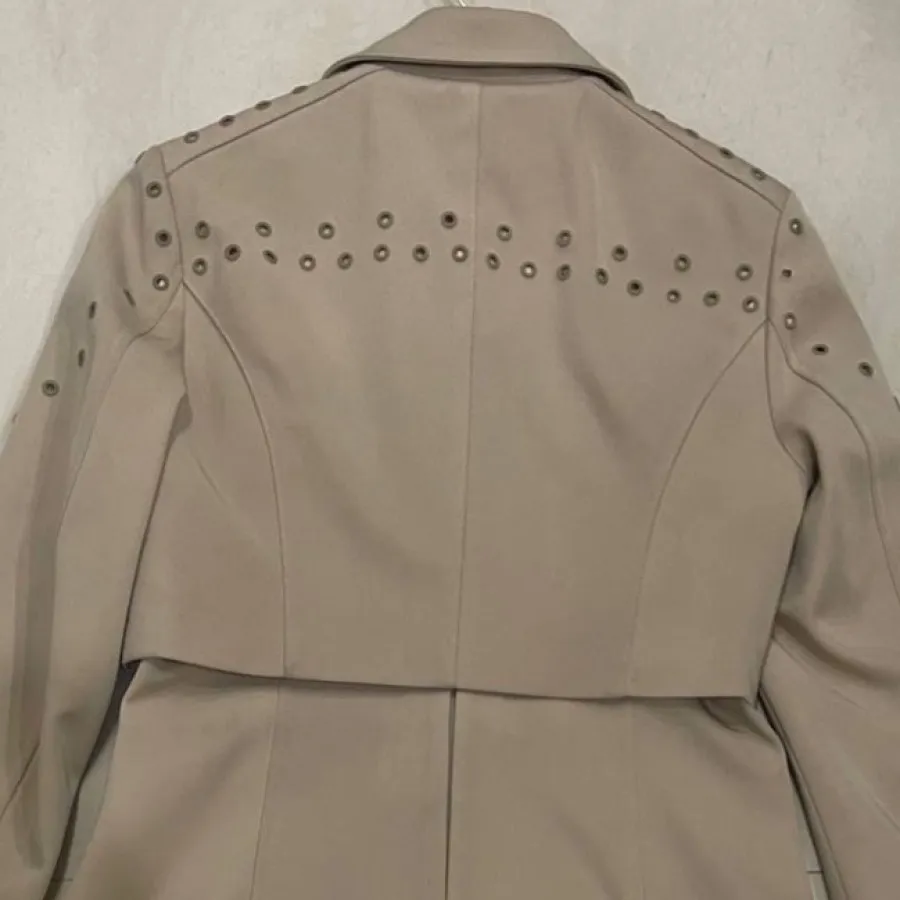 مانتو آستردار منگو