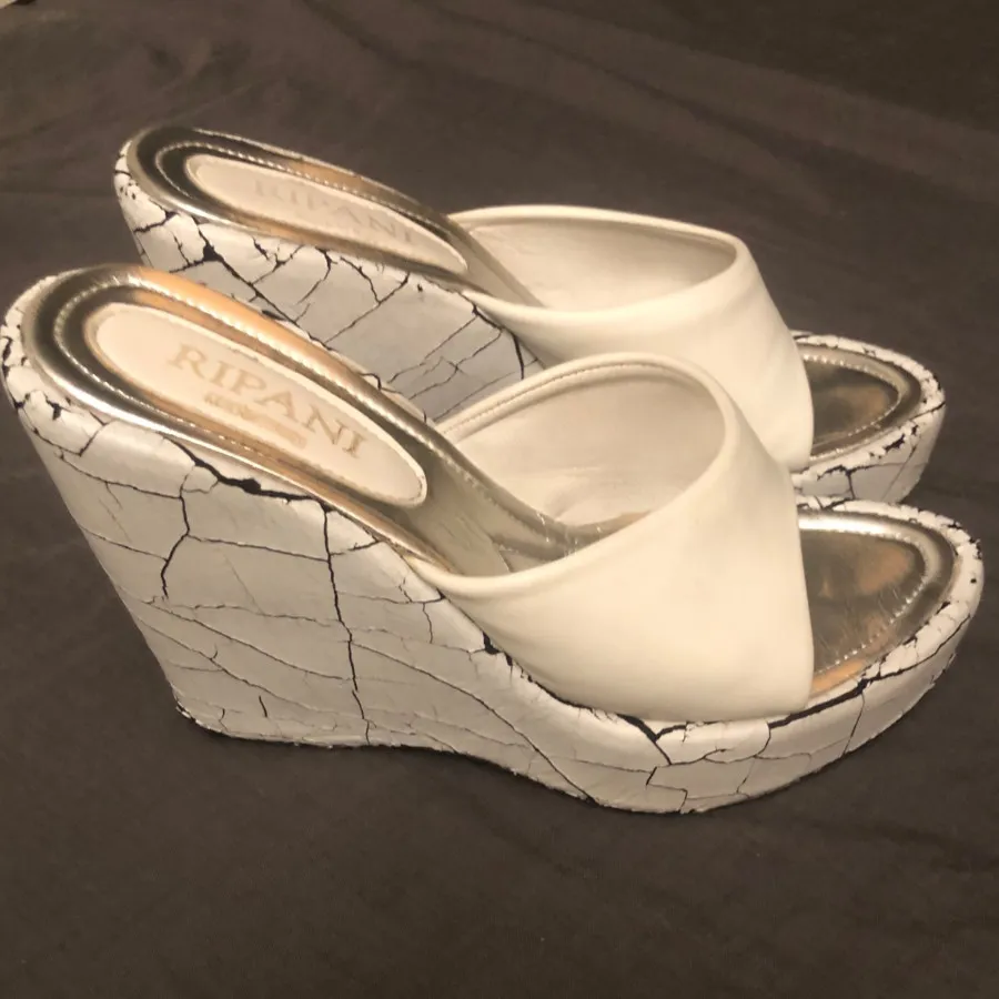 صندل لژ دار یازده سانت