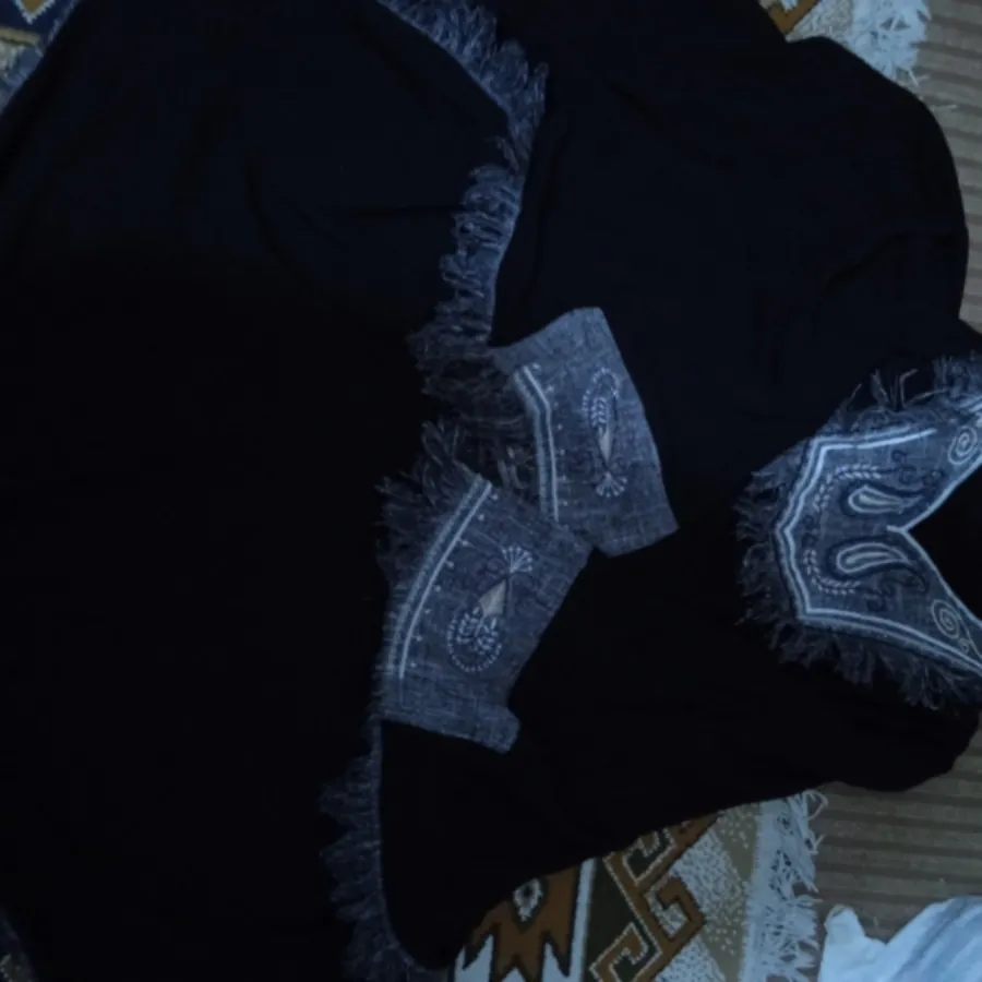 مانتو خفاشی کارشده