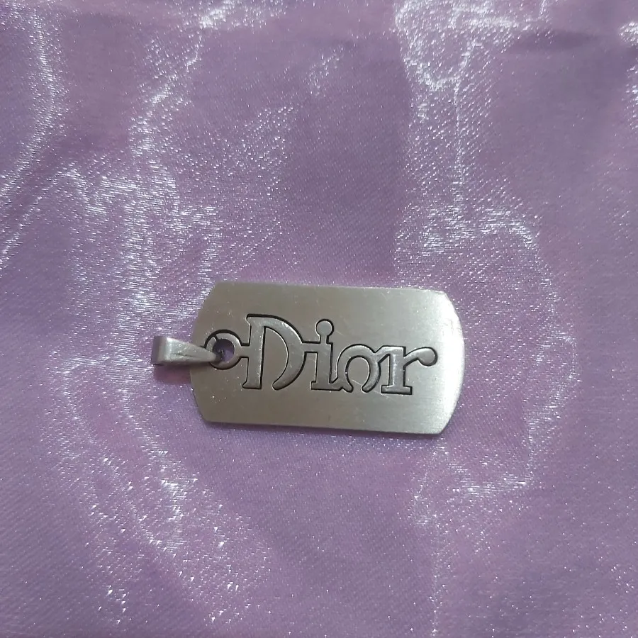 آویز گردنبند