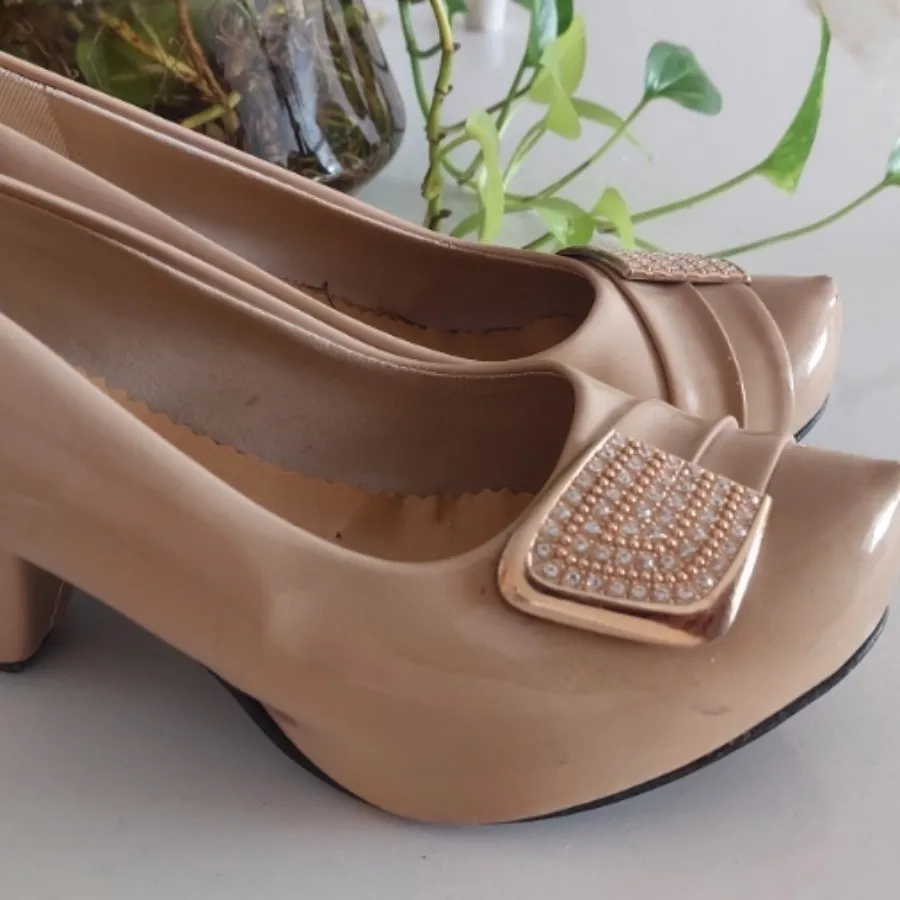 کفش کرم ورنی