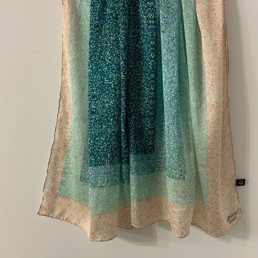 روسری ابریشمی