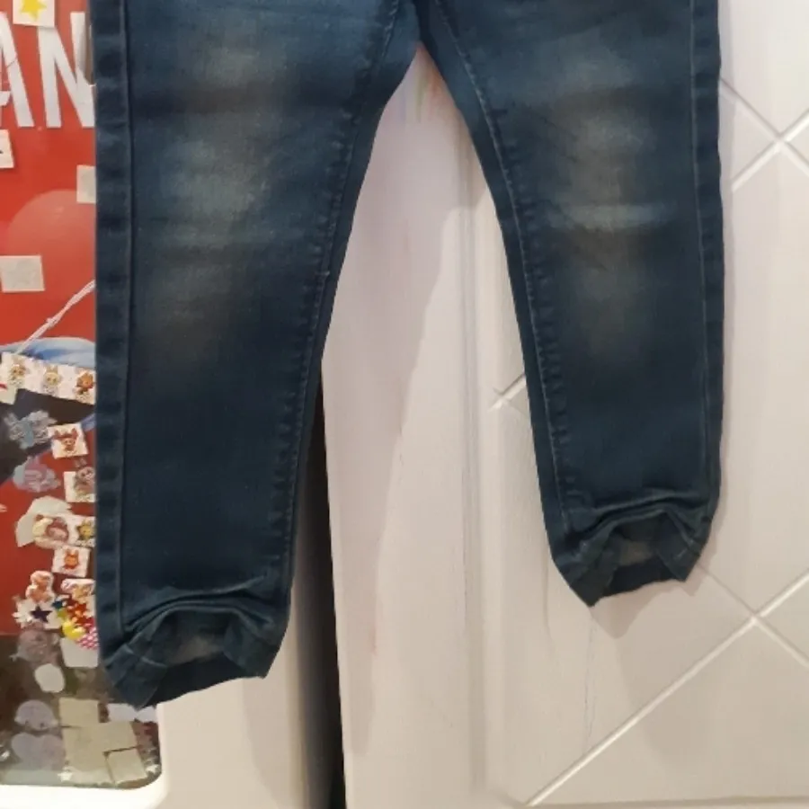 شلوار جین کشی