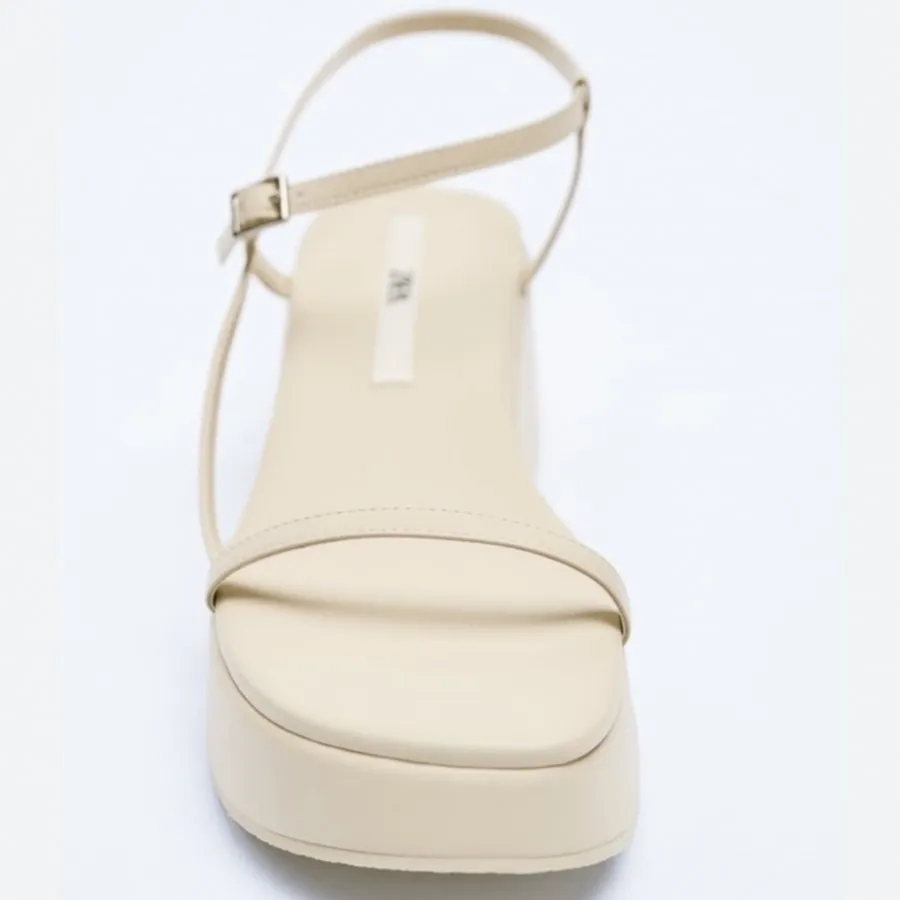 صندل جذاب zara