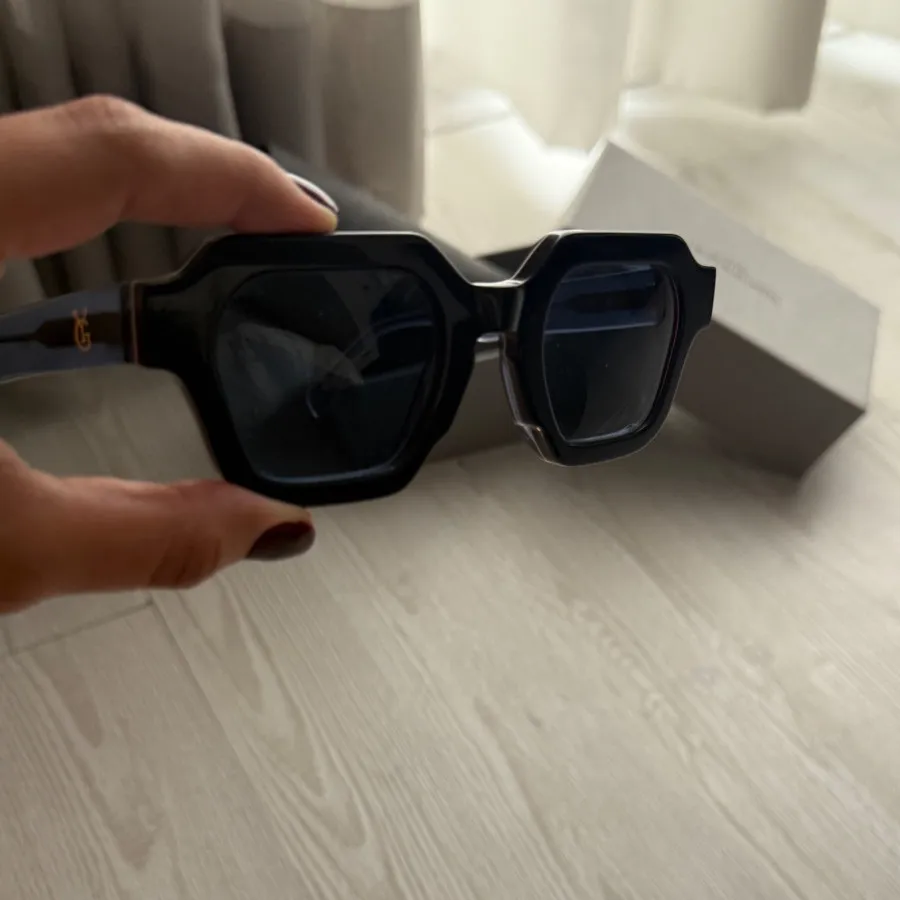 عینک آفتابی yasminegold