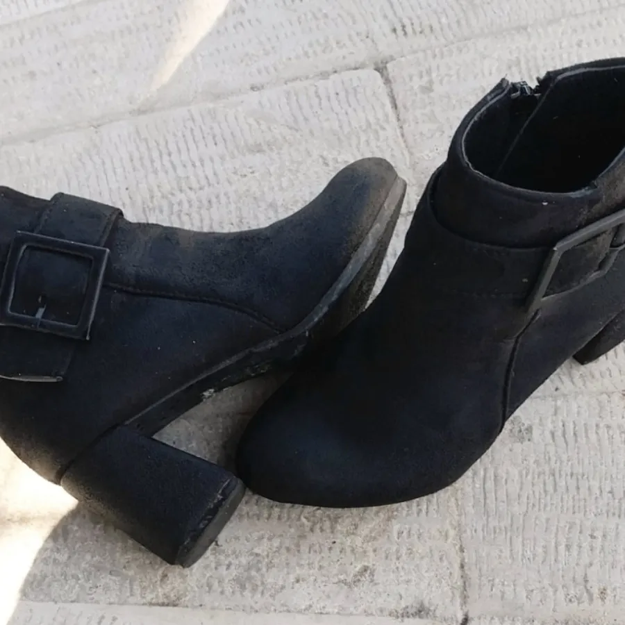 نیم بوت مشکی