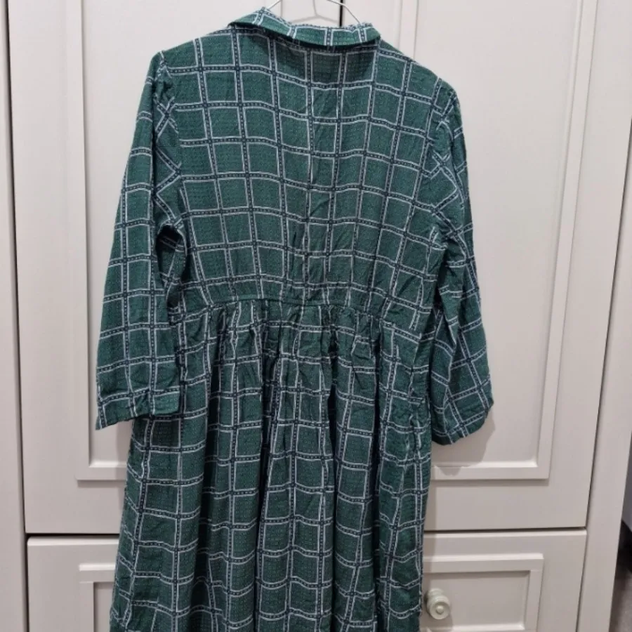 مانتو شومیز یا پیراهن نخی