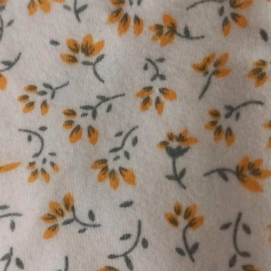 پیراهن بچگانه