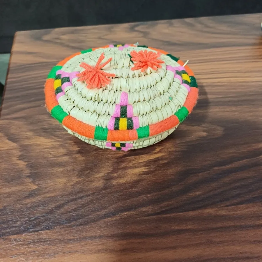 سبد حصیری دست دوز