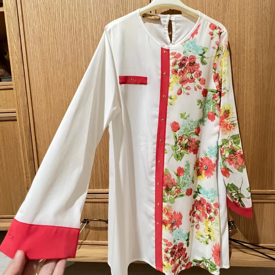 مانتو سارافون جلو بسته