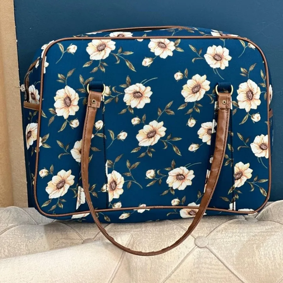 ساک نوزاد،استخر وباشگاه