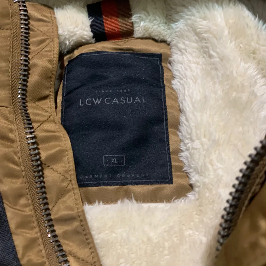 کاپشن مردانه برند ال سی