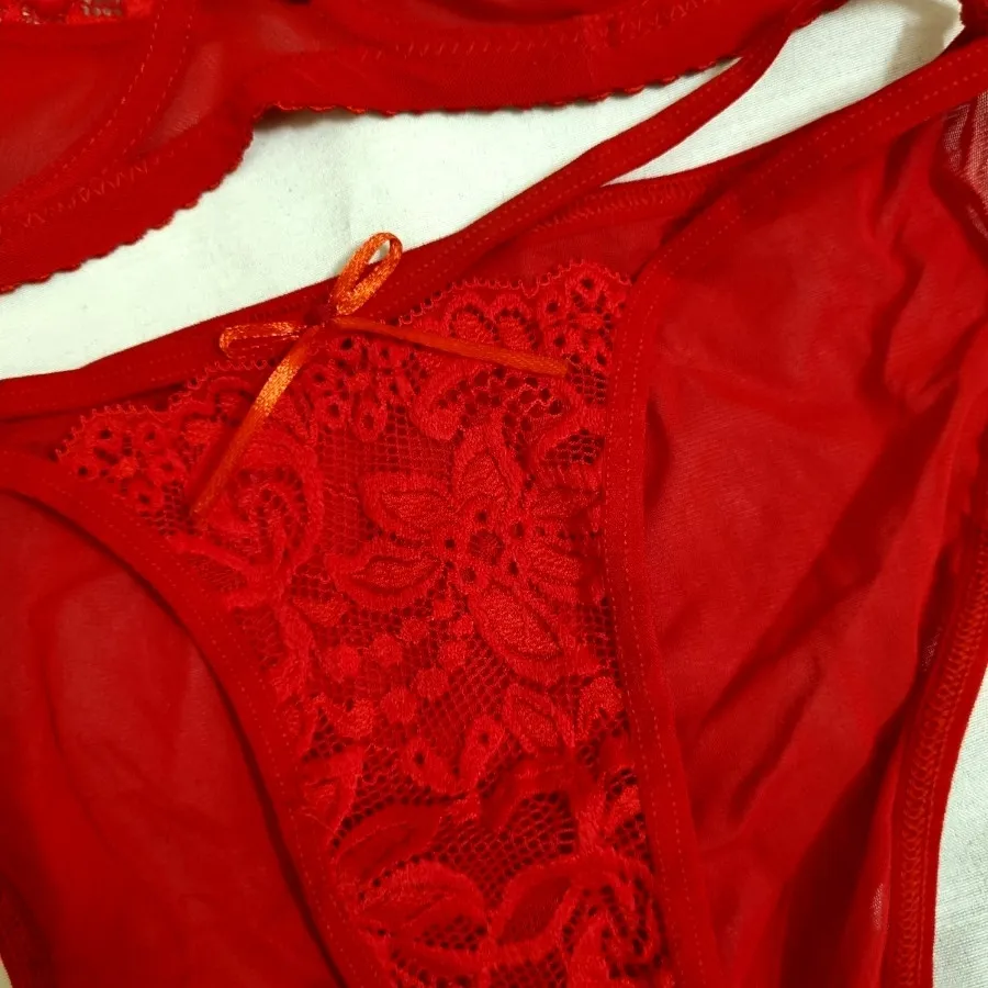 ست سوتین و شورت