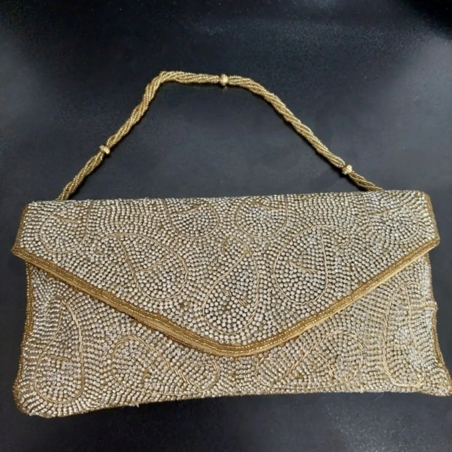 کیف مجلسی نگین دار طلایی