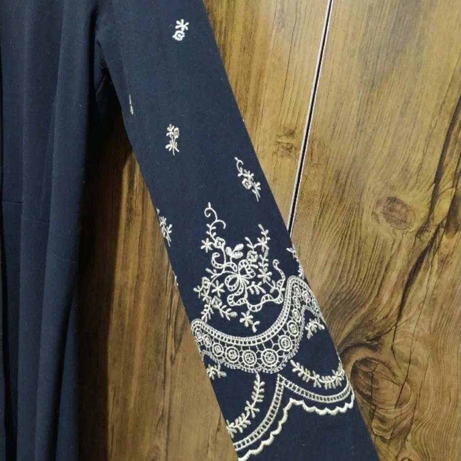 مانتو بلند عبایی