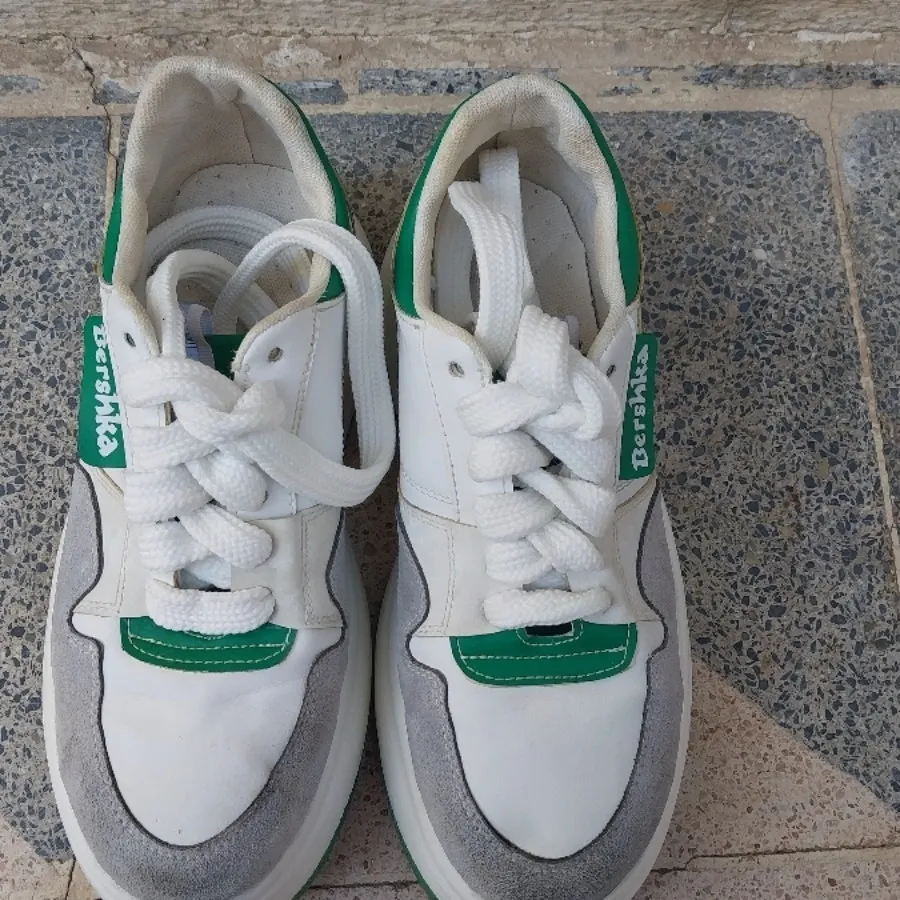 کفشBershka سبز وطوسی