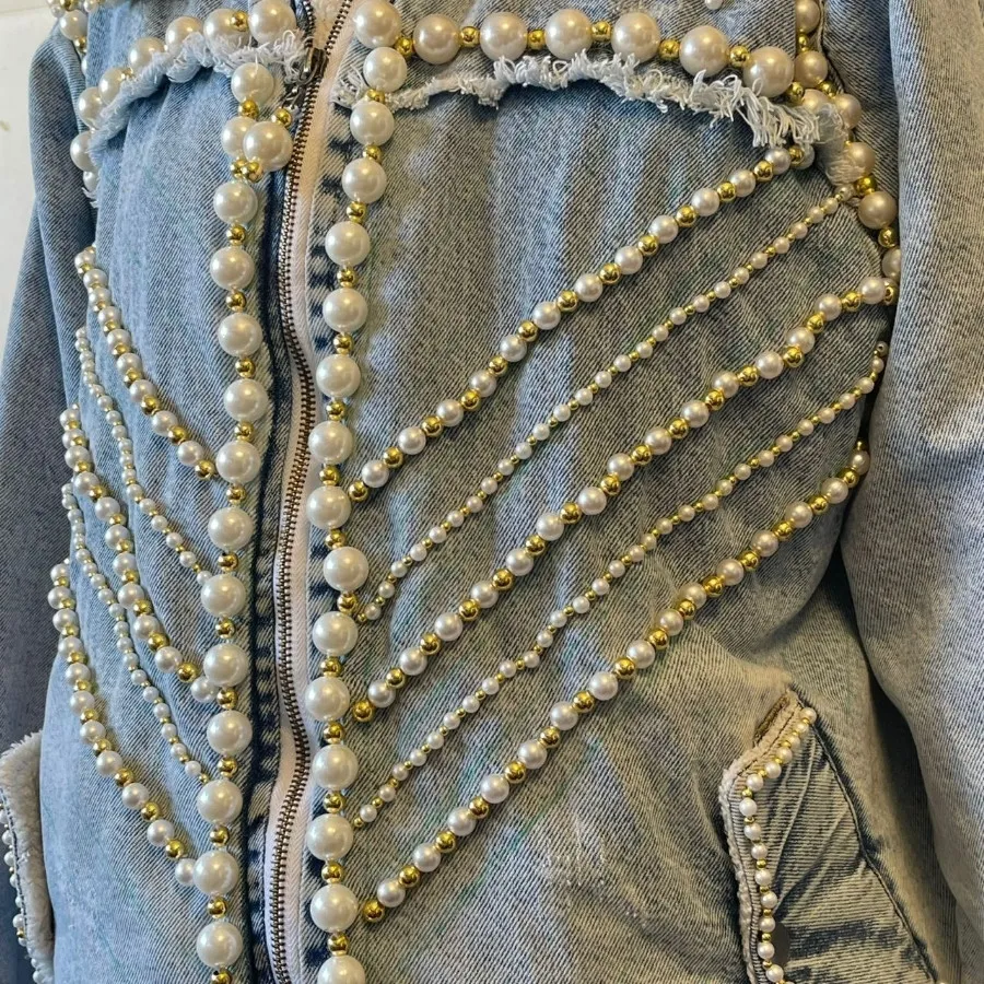 کت مرواریدی