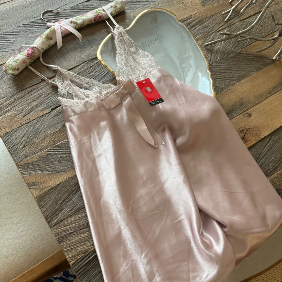 لباس خواب ستنی عروس