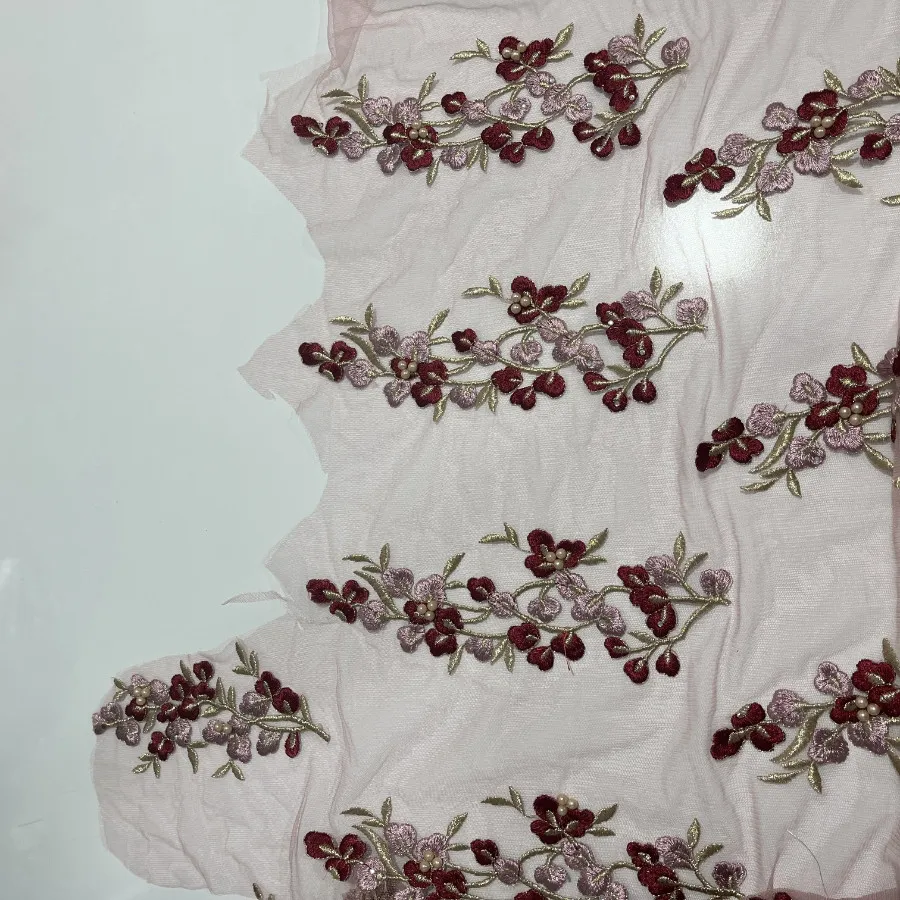 پارچه مجلسی کارشده گلدوزی