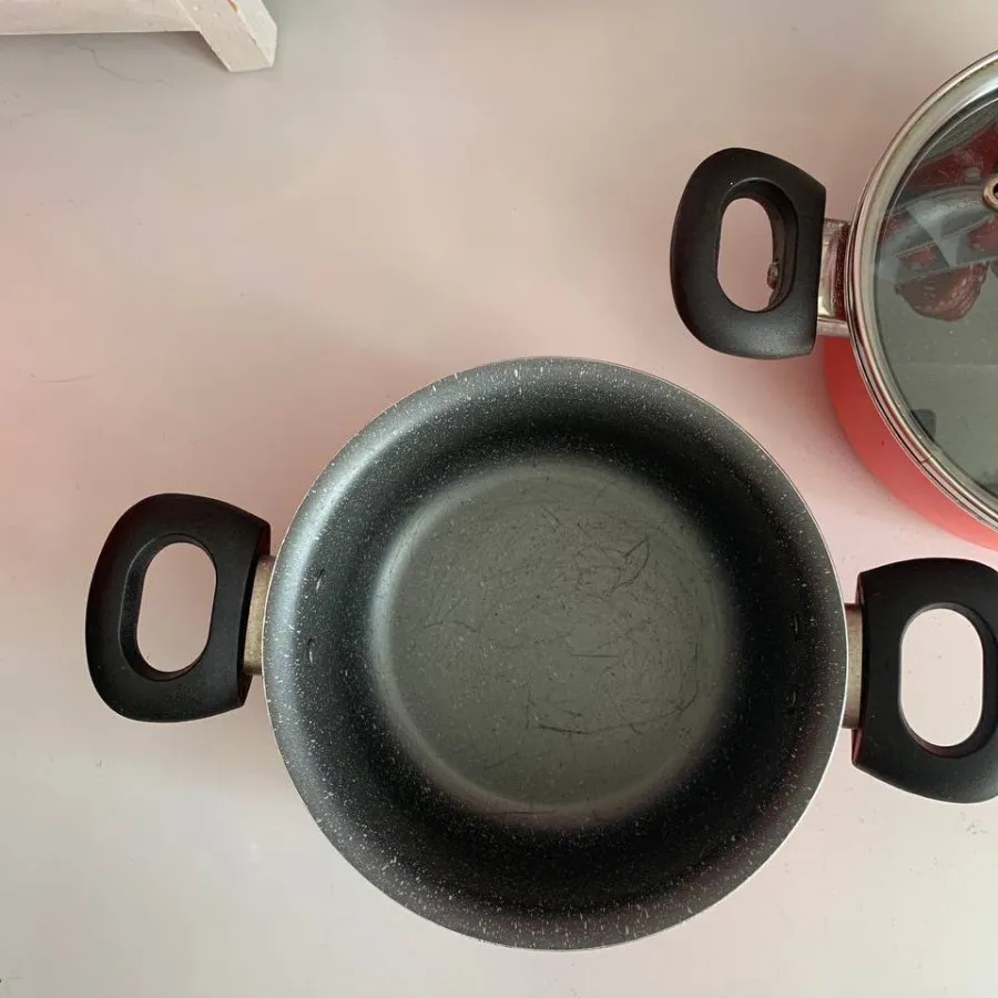 قابلمه سرامیک قرمز