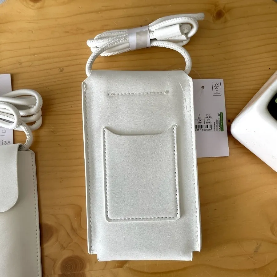 کیف موبایل برند