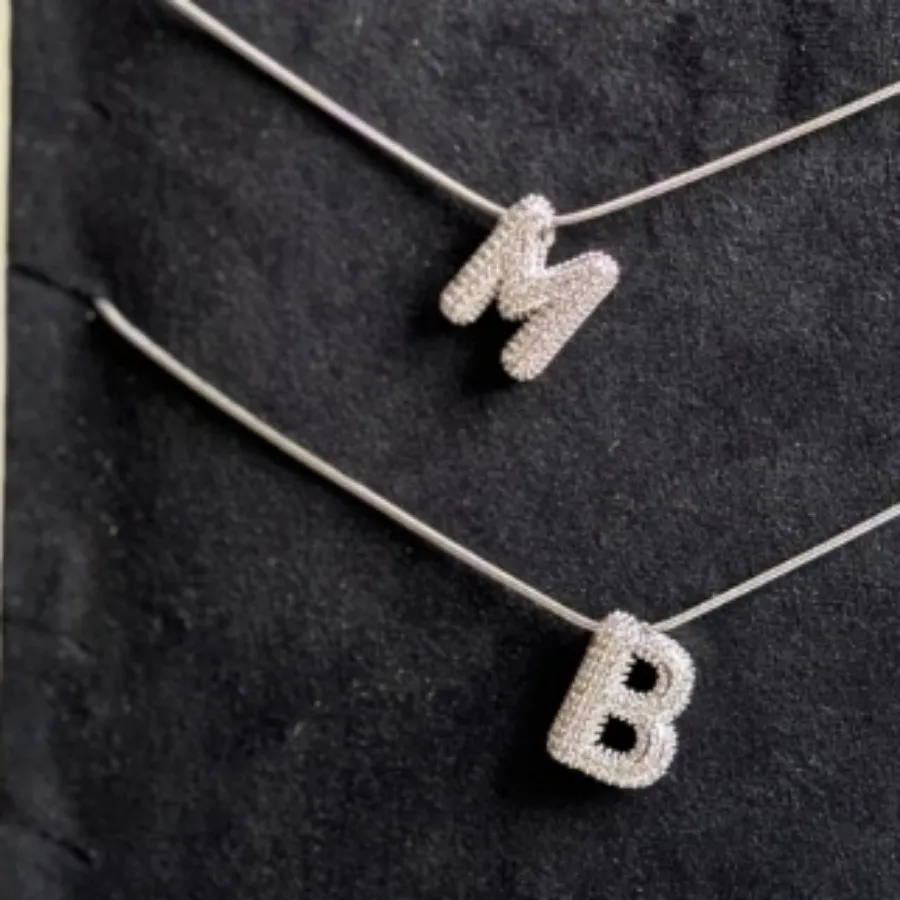 گردنبند حروف پفکی جواهری